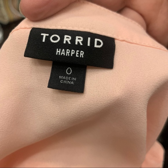 Torrid Georgette blush pink blouse size 0 L - Picture 8 of 10